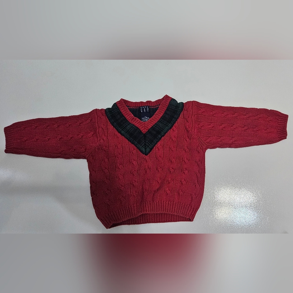 Red Baby GAP Cable Knit V-Neck Sweater Size 12-18 Monthd